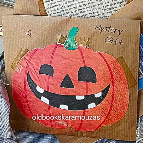 MYSTERY GIFT - HALLOWEEN EDITION